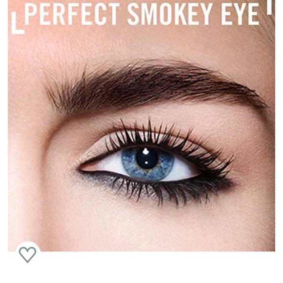 Rimmel London Other - Soft kohl eye liner pencil pure white